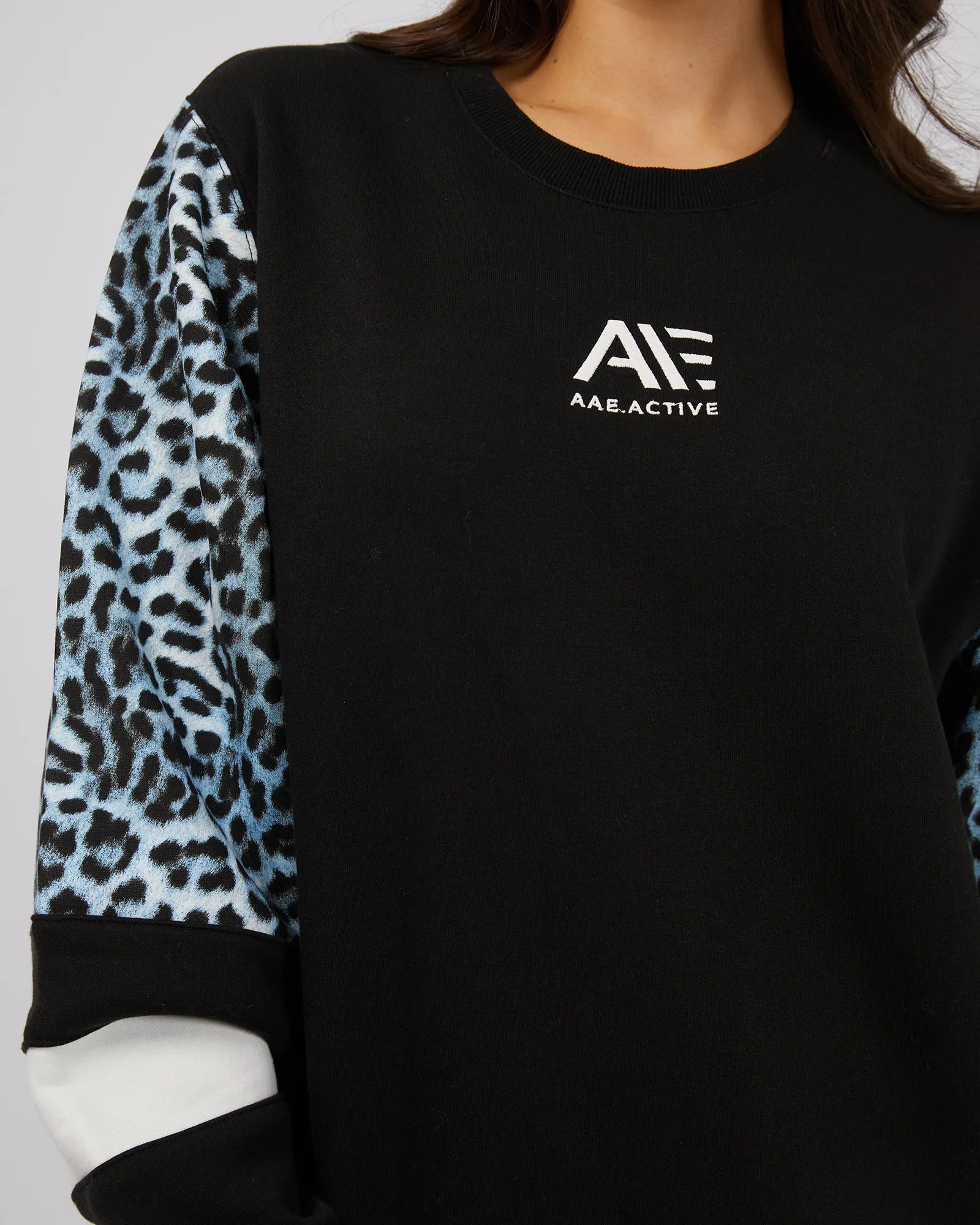 All About Eve Summit Crew Black