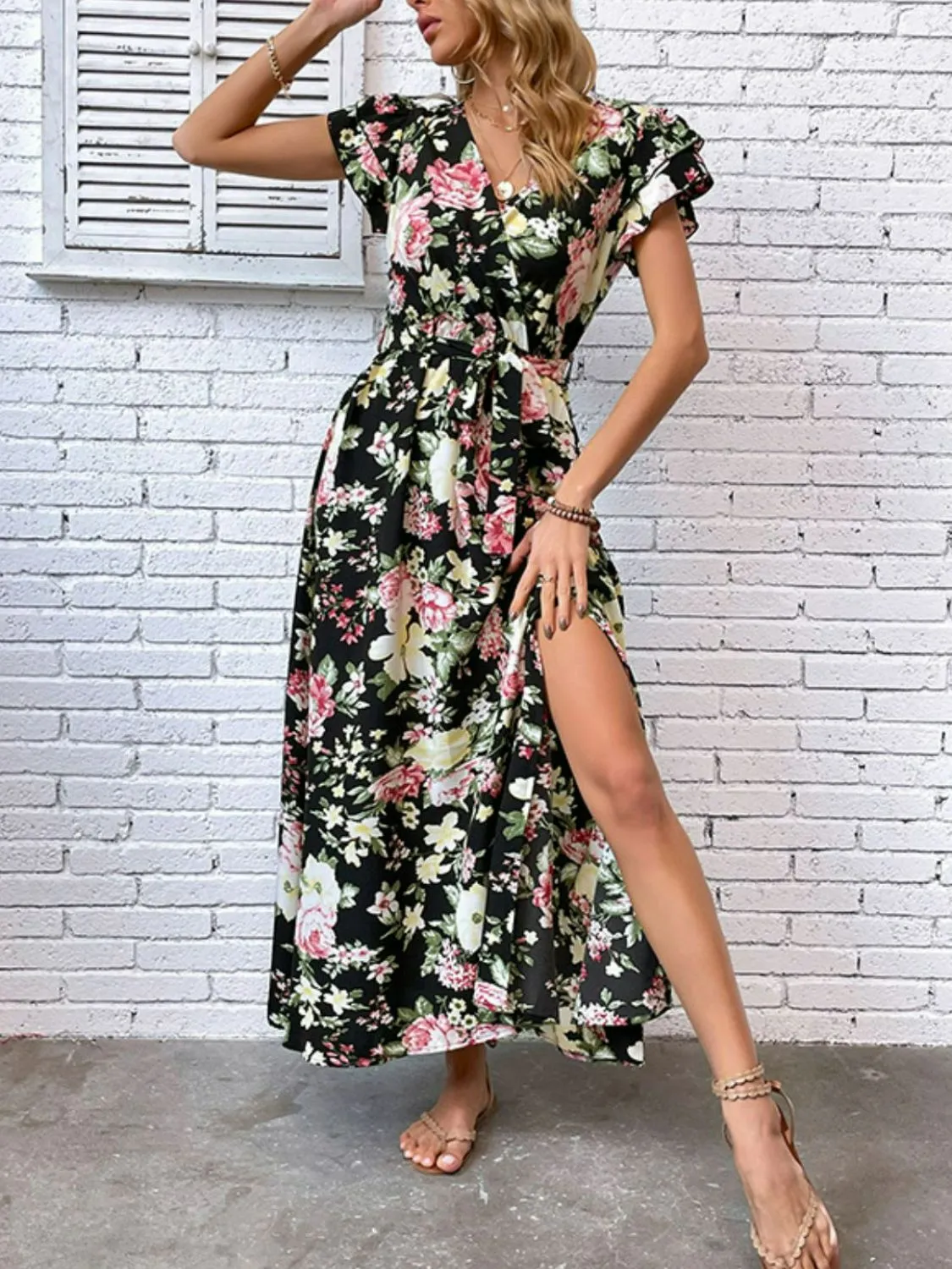 *APP EXCLUSIVE* Floral Flutter Sleeve Tie Waist Split Dress