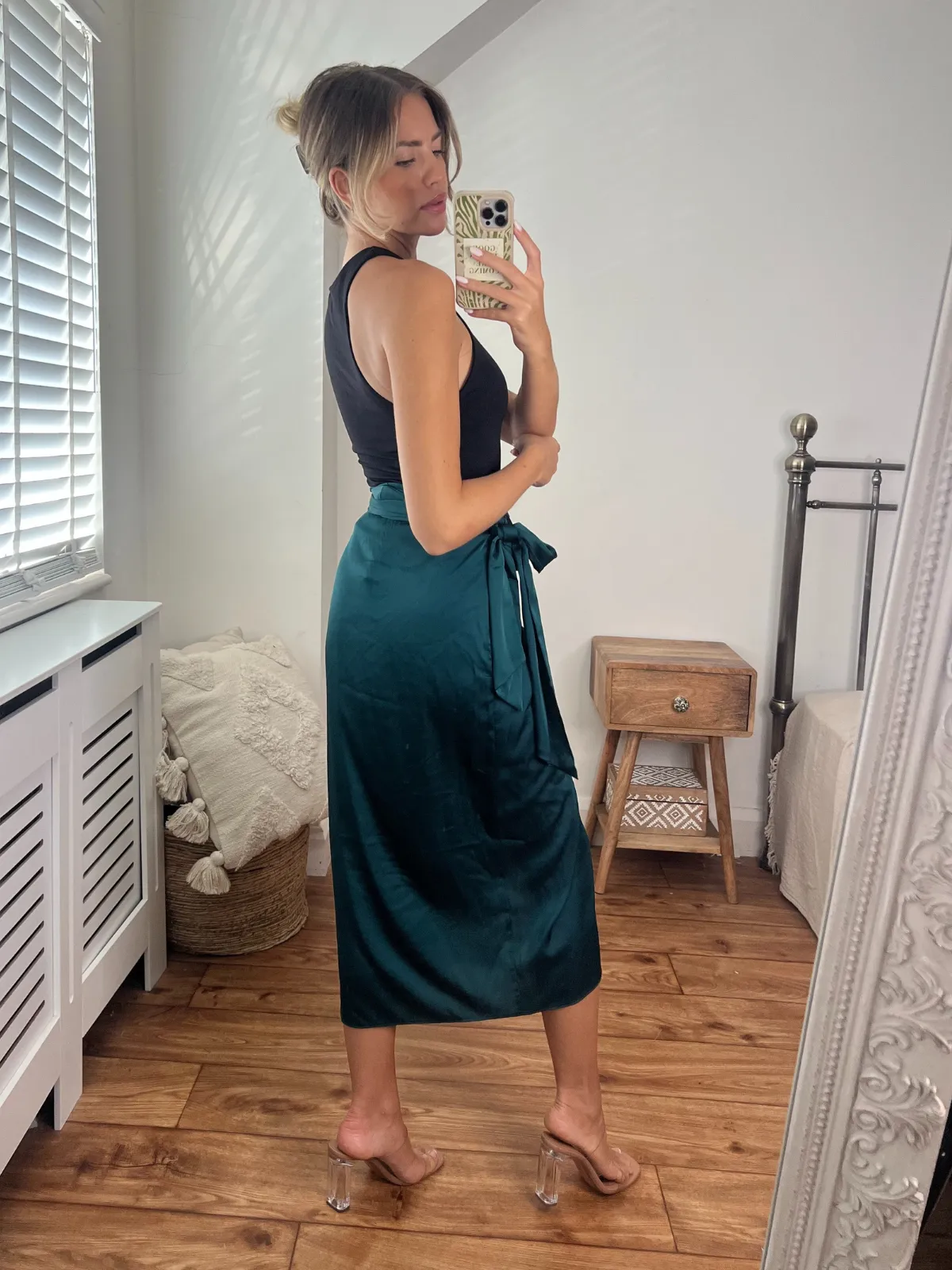 Beau Wrap Midi Skirt / Emerald Green