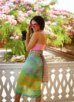 Bubble Gum Sarong In Bright Green