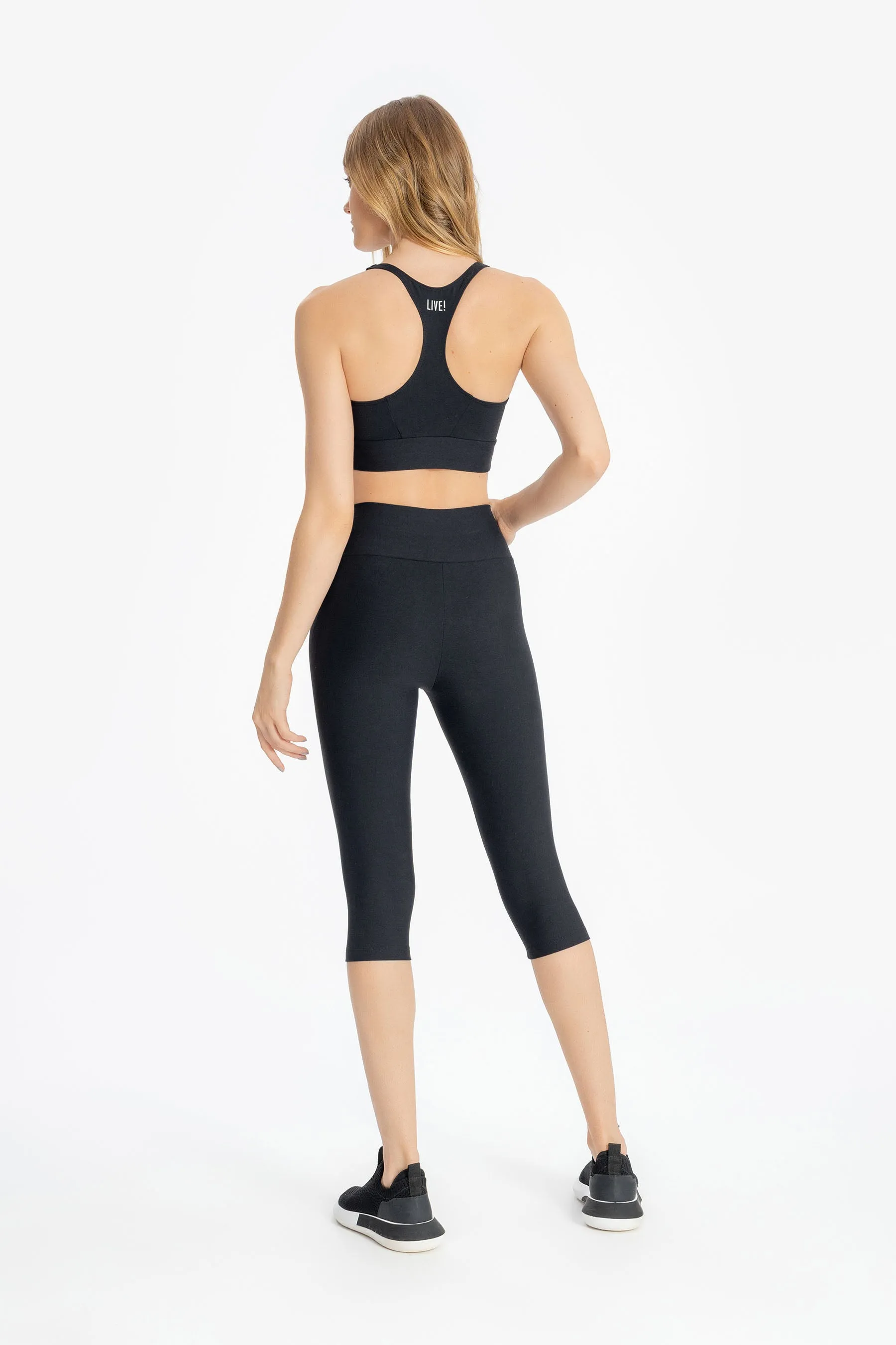 Essential Active Capri Leggings