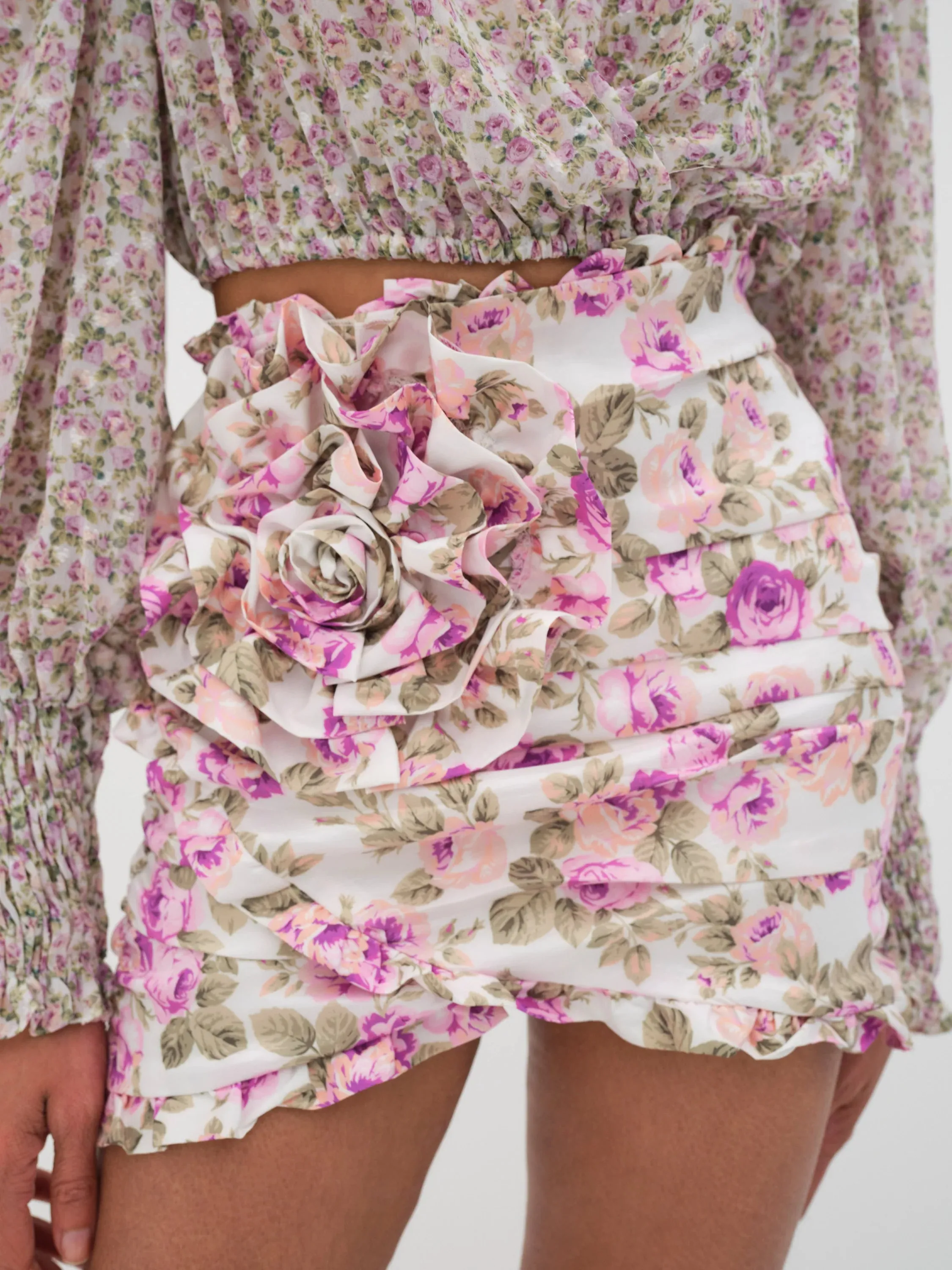 Miliani Mini Skirt ~ White