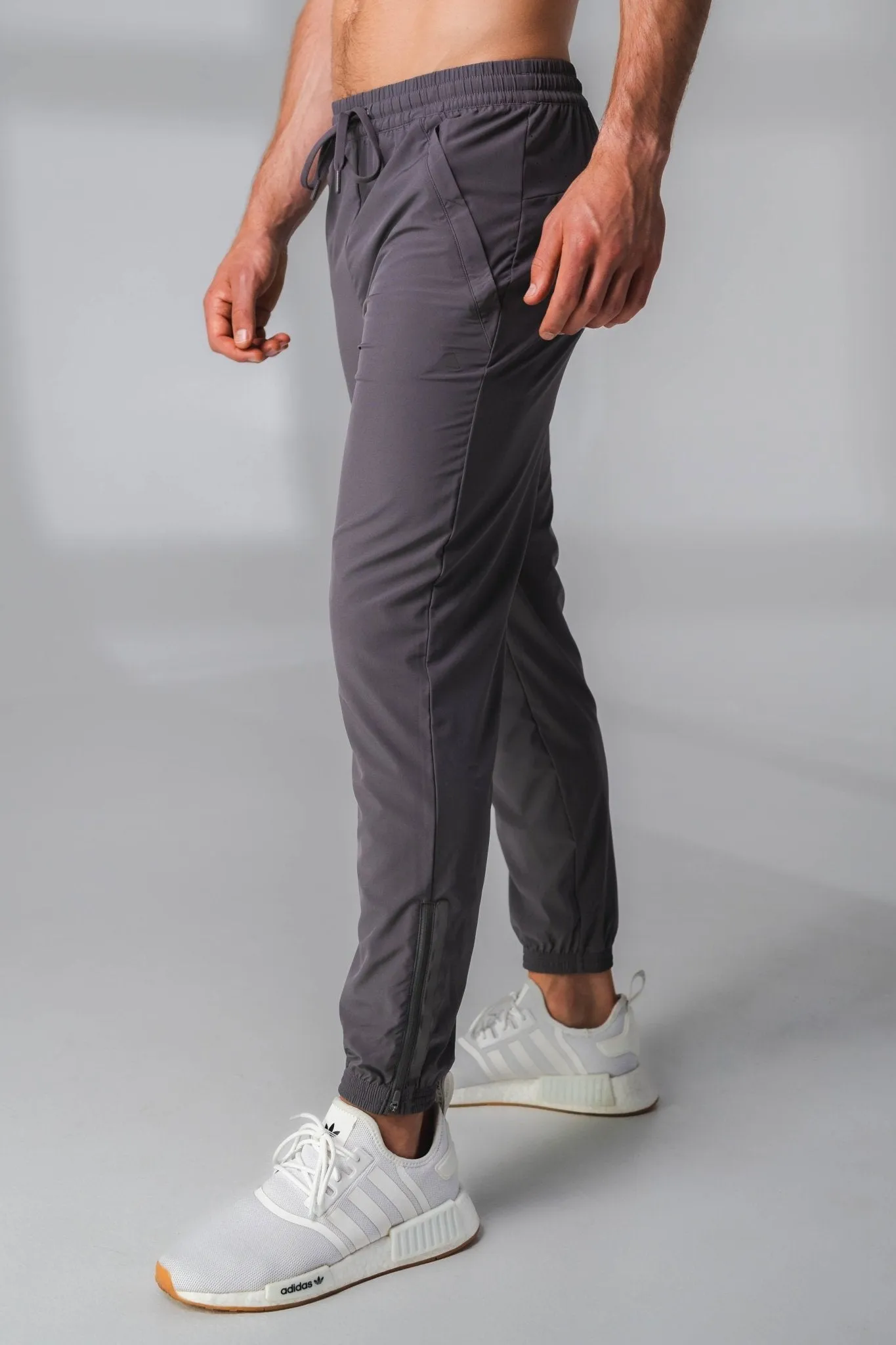 Vitality Prime Jogger - Concrete